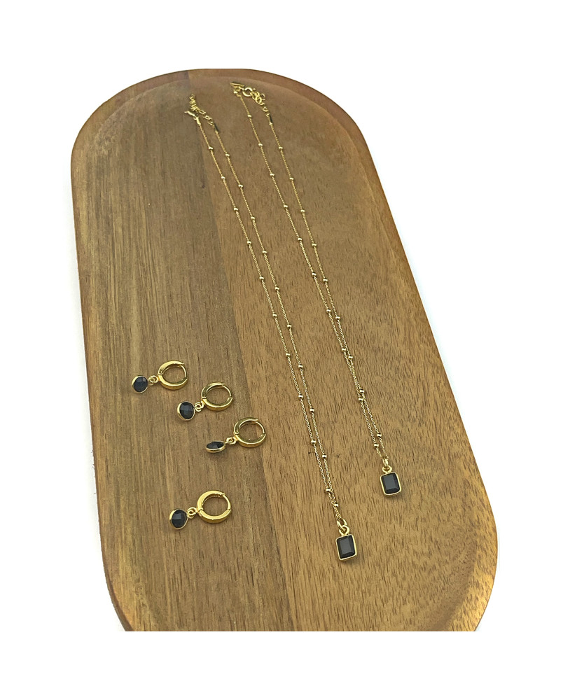 Naszyjnik z onyksem na łańcuszku