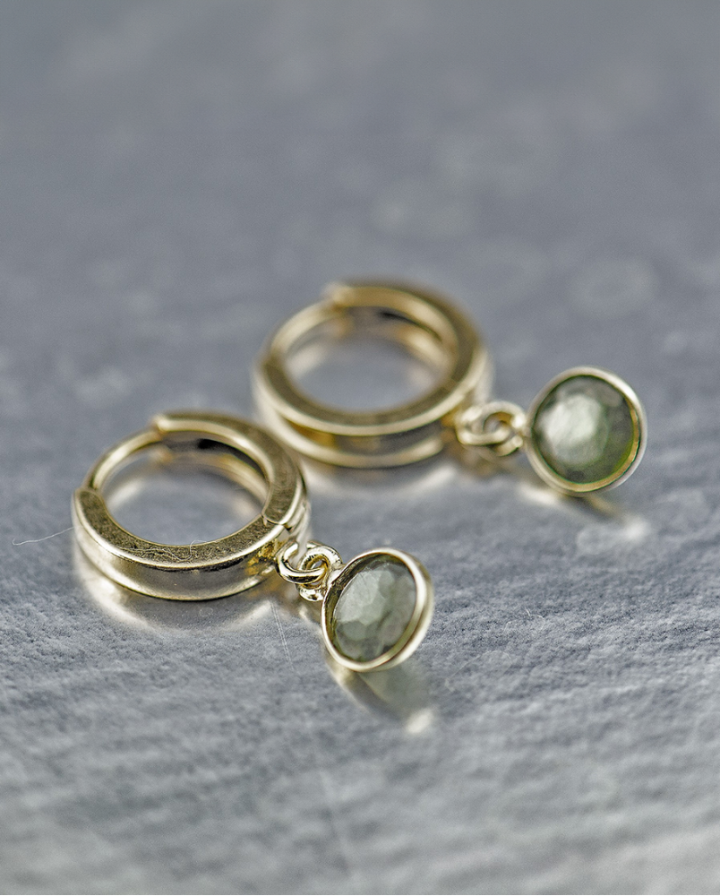 Kolczyki z peridotem