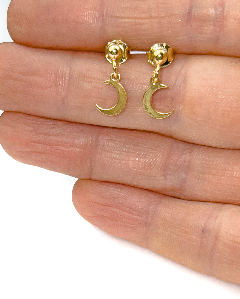 Delikatne kolczyki księżyce