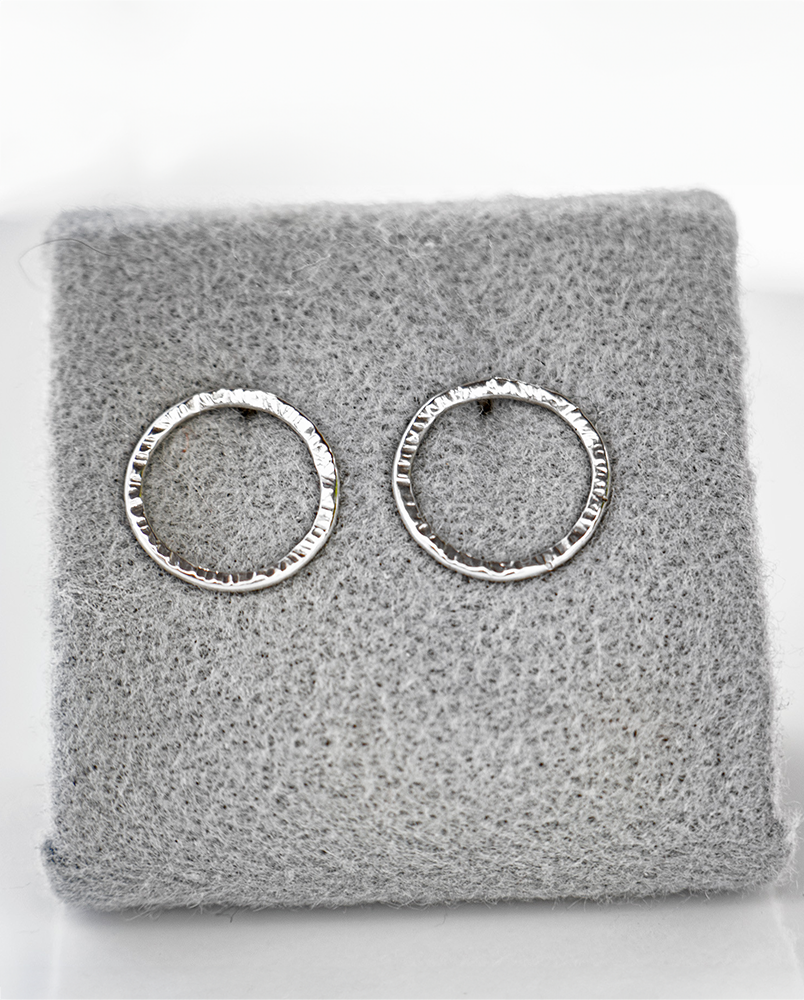 Kolczyki koła młotkowane