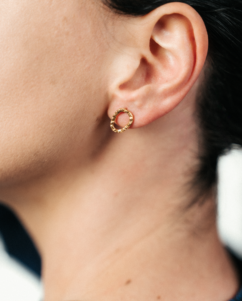 Kolczyki sztyfty owalne nacinane