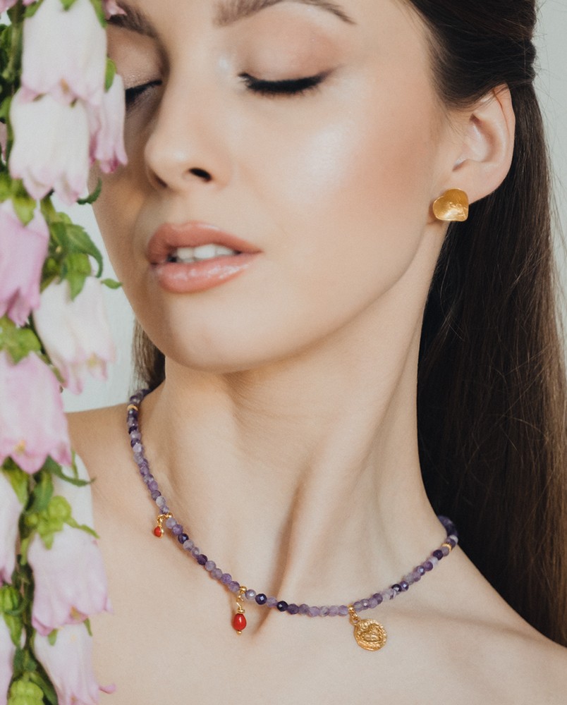 Naszyjnik z ametystami i serduszkiem