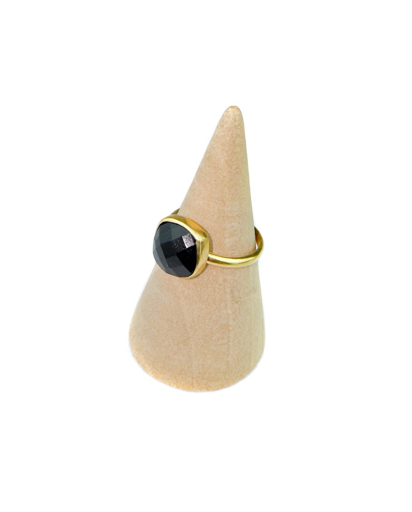 Pierścionek z onyksem