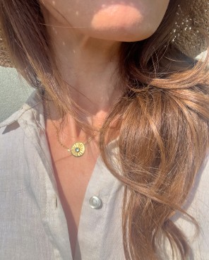 Naszyjnik z topazem i motywem słońca