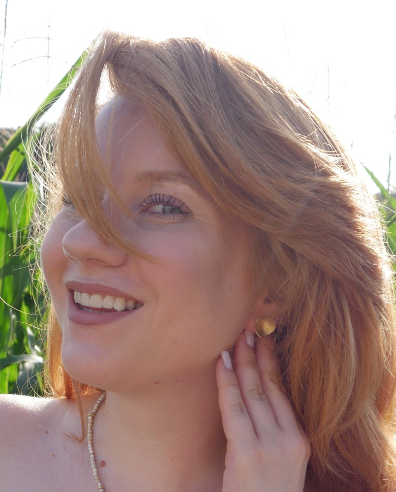 Kolczyki duże serca na sztyftach