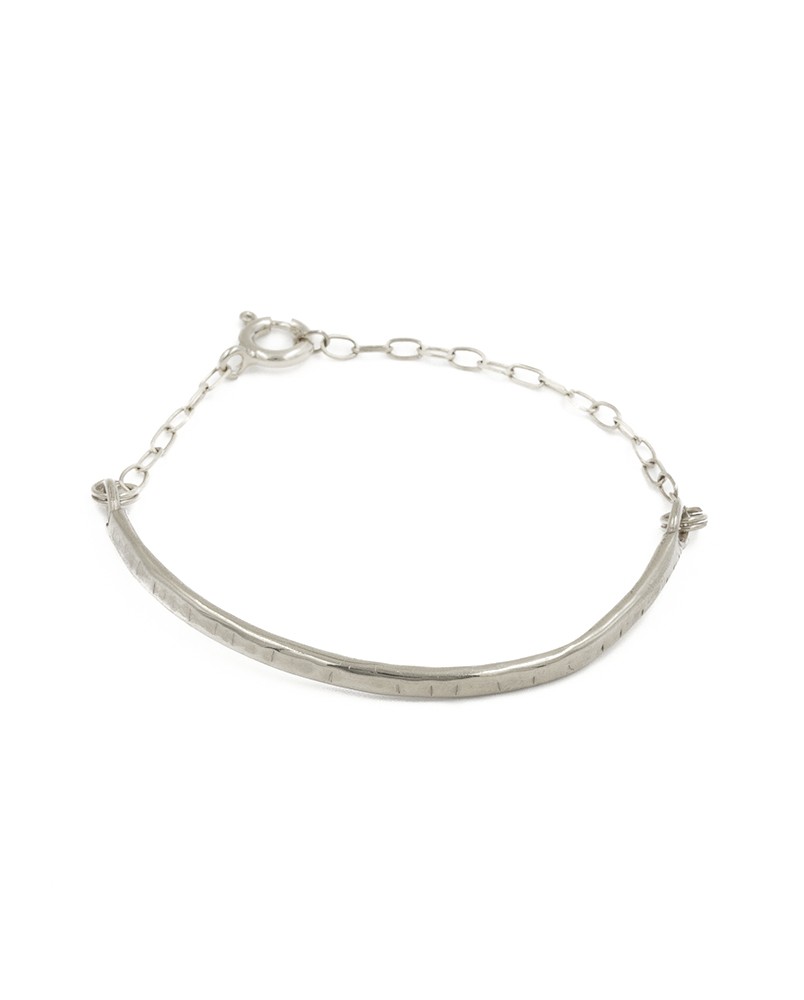 Bransoletka owalna z łańcuszkiem