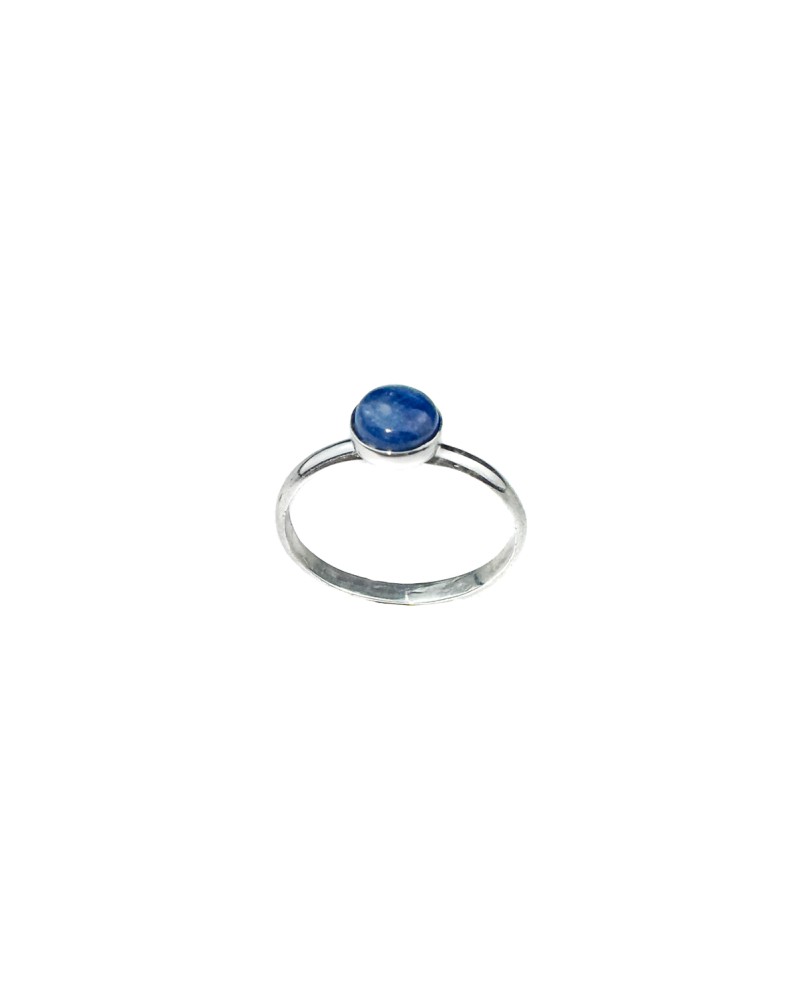 Pierścionek z kyanitem