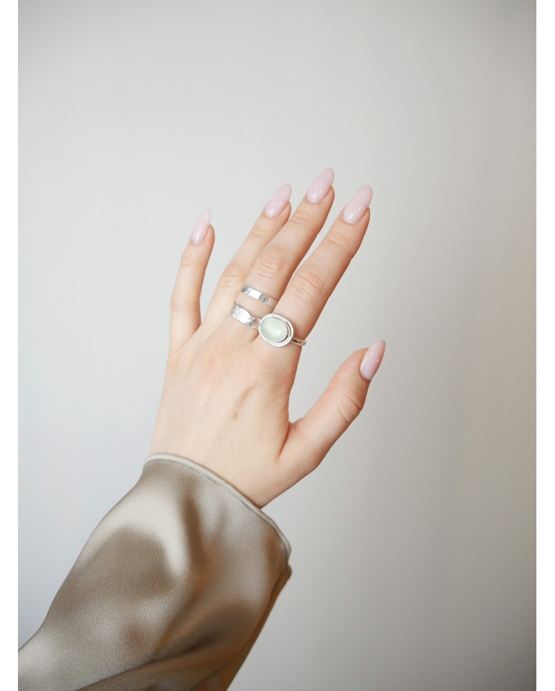 Pierścionek z agatem miętowym