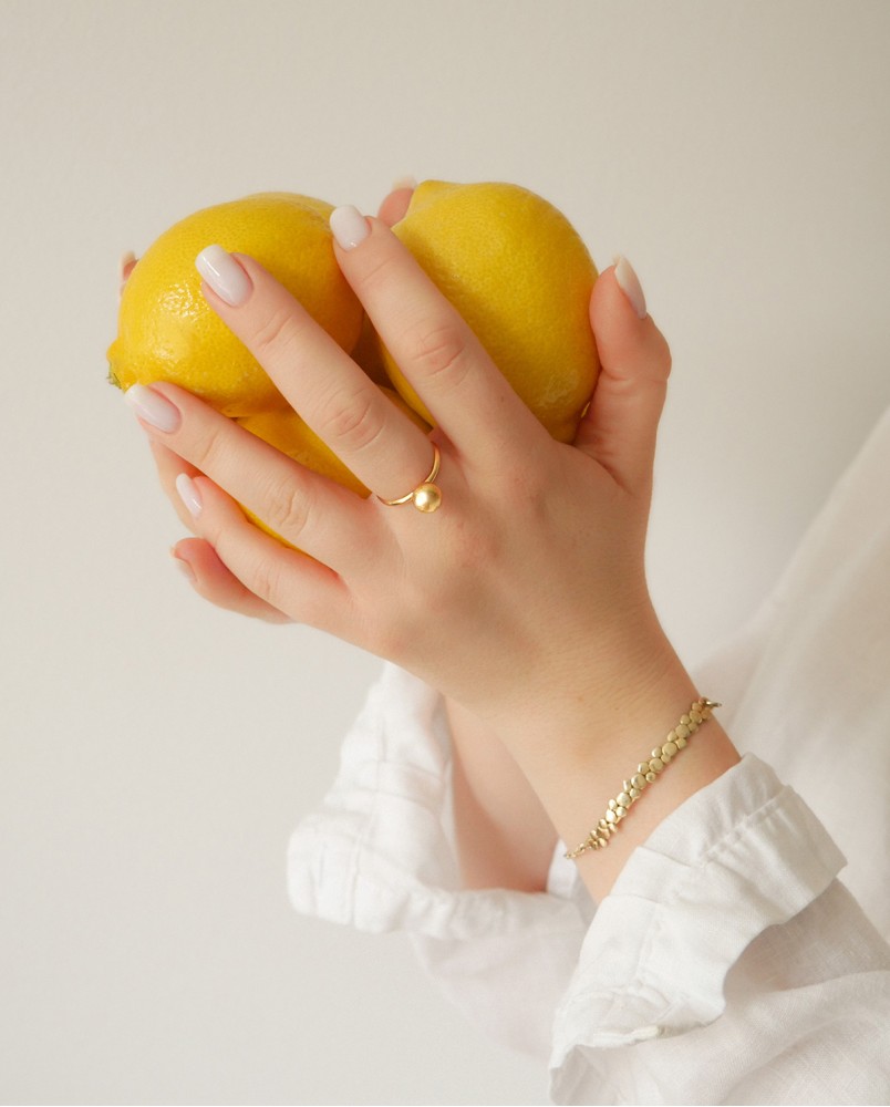 Bransoletka ze spłaszczonymi kulkami