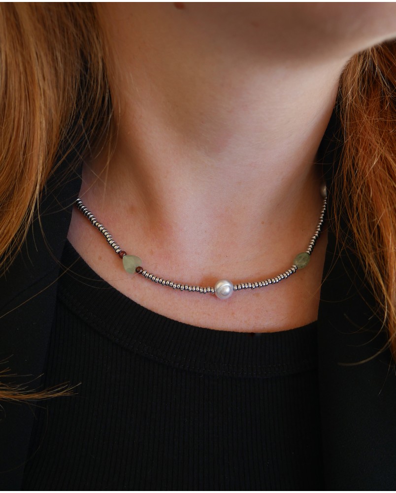 Naszyjnik z hematytu, pereł i awenturynu